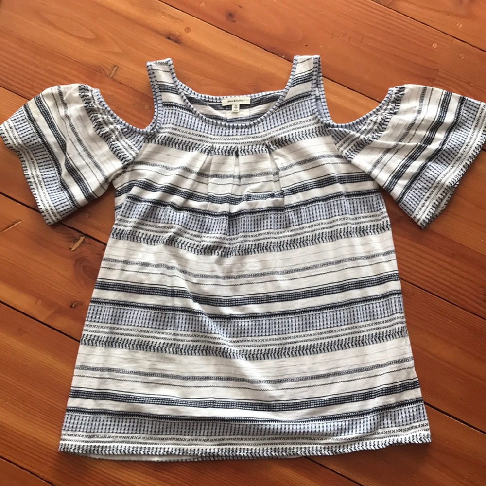 Max Studio Cold Shoulder Top